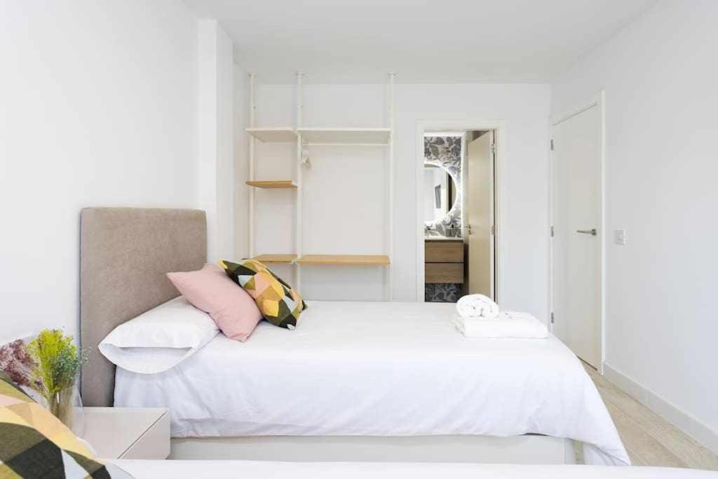 Sunnyland Apartment Arona Cho Eksteriør billede