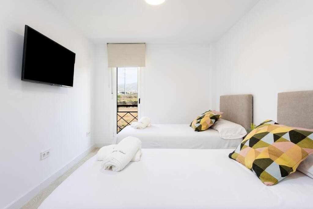 Sunnyland Apartment Arona Cho Eksteriør billede